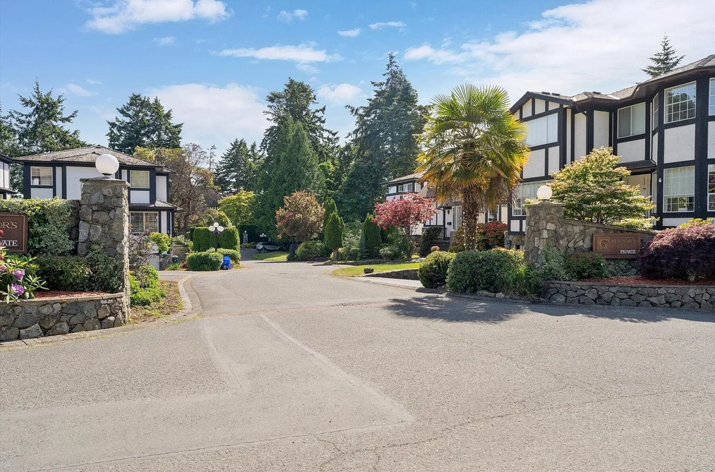 Property for sale at 10 Governors Point Road No City Value British Columbia - MLS: R3135613