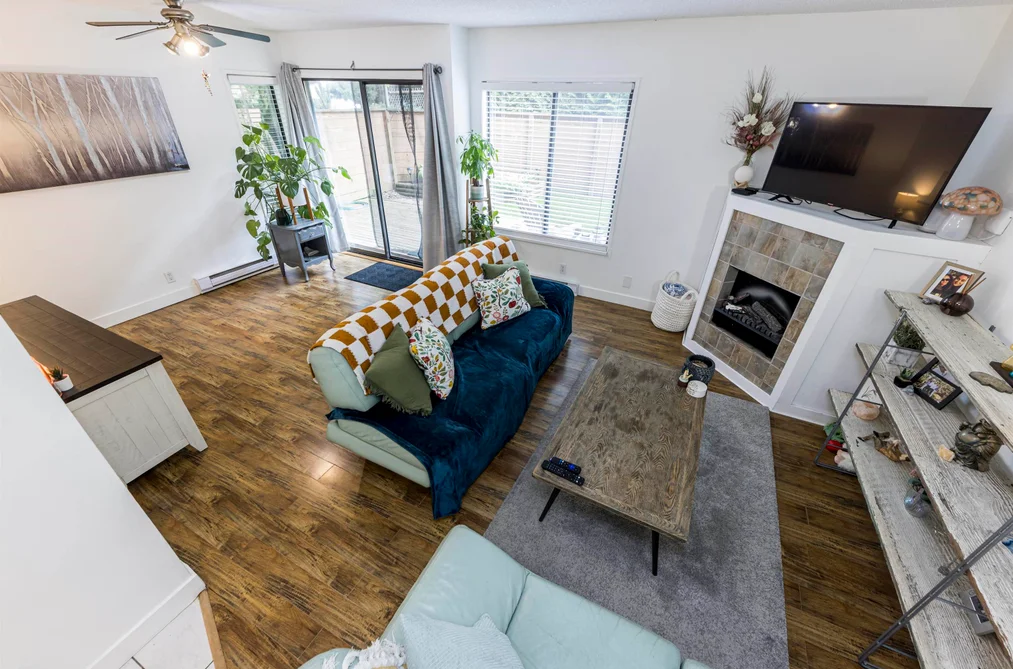 100 10620 150 STREET, Surrey BC V3R 7R9, Surrey BC — Residential for Sale - Photo 2