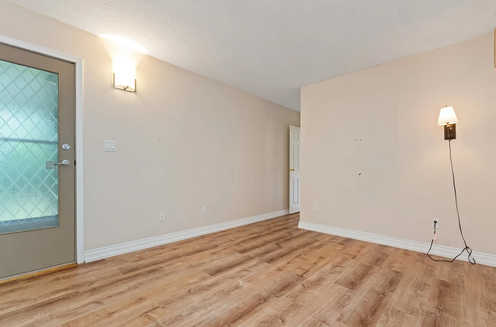 100 ROBERTSON CRESCENT, Hope BC V0X 1L4, Hope BC — Residential for Sale — Photo 20 of 40