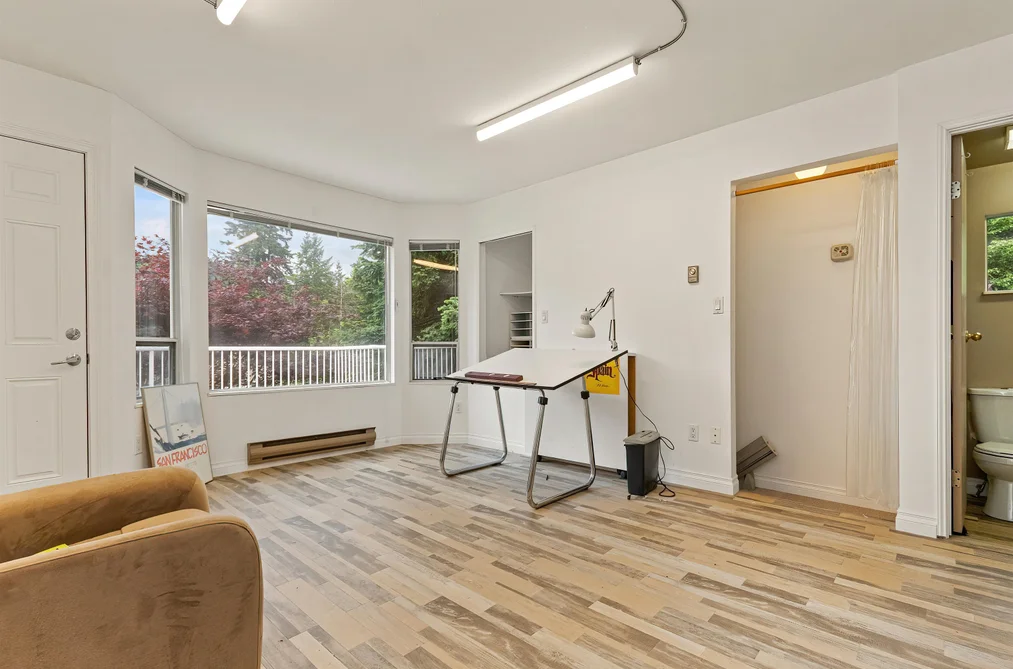 100 ROBERTSON CRESCENT, Hope BC V0X 1L4, Hope BC — Residential for Sale — Photo 22 of 40