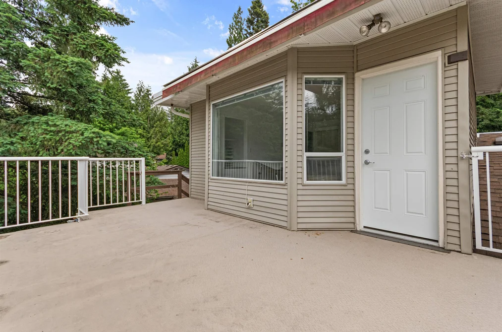 100 ROBERTSON CRESCENT, Hope BC V0X 1L4, Hope BC — Residential for Sale — Photo 25 of 40