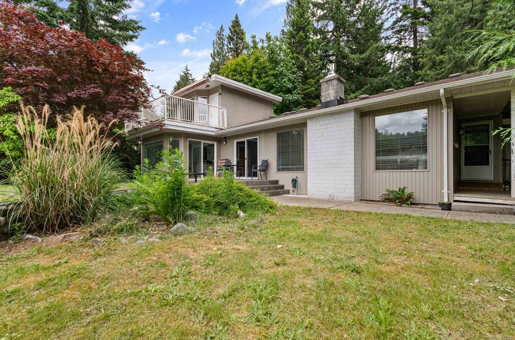 100 ROBERTSON CRESCENT, Hope BC V0X 1L4, Hope BC — Residential for Sale — Photo 33 of 40
