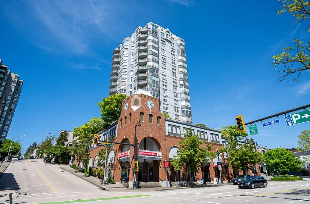 Condo for sale at 1000 328 Clarkson Street New Westminster British Columbia - MLS: R3121262