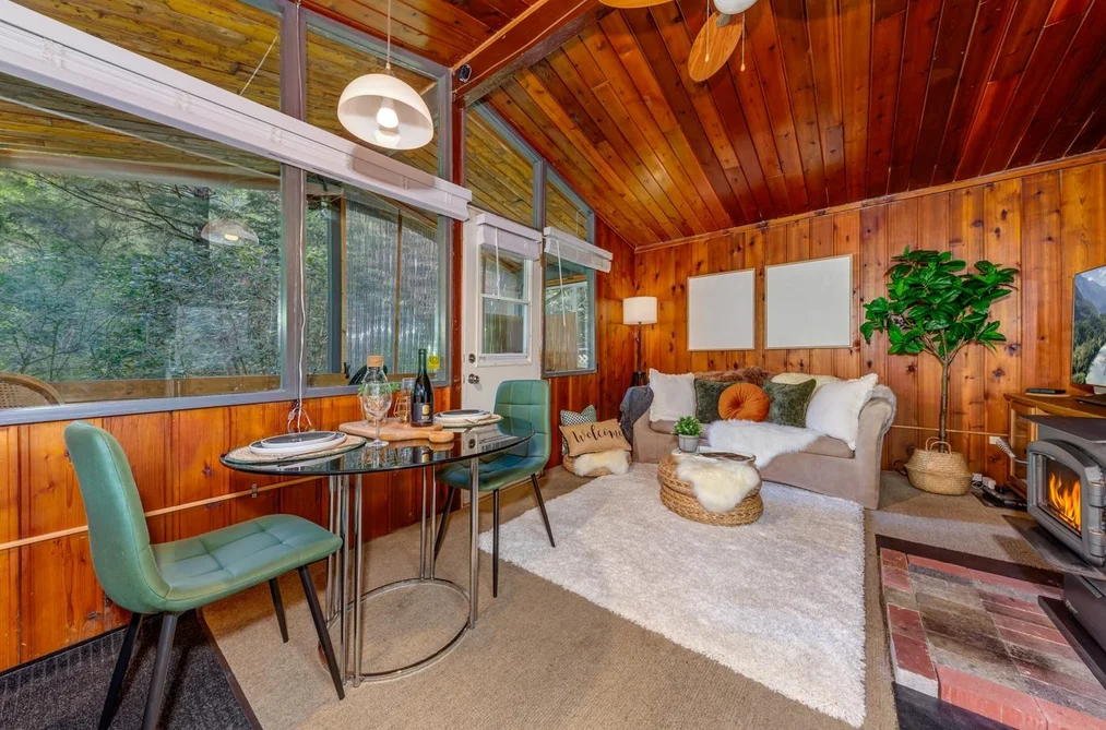 10009 PARADISE VALLEY ROAD, Squamish BC V0N 1H0, Squamish BC — Residential for Sale - Photo 6