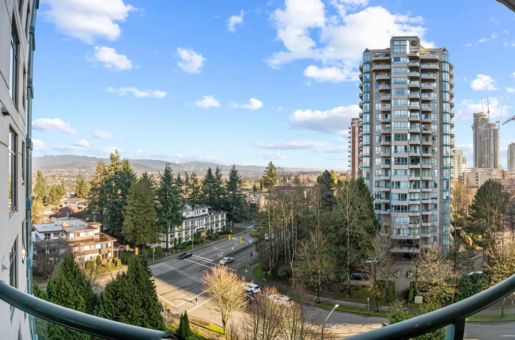 1001 4567 HAZEL STREET, Burnaby BC V5H 4V4, Burnaby BC — Residential for Sale - Photo 2