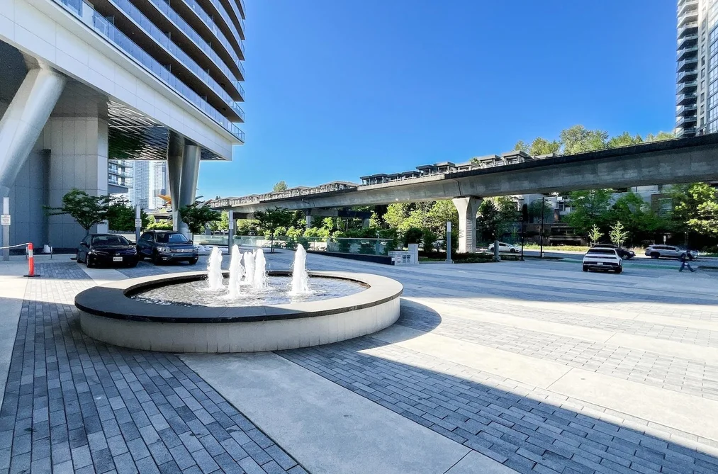 1001 4890 LOUGHEED HIGHWAY, Burnaby BC V5C 0N2, Burnaby BC — Residential for Sale - Photo 3