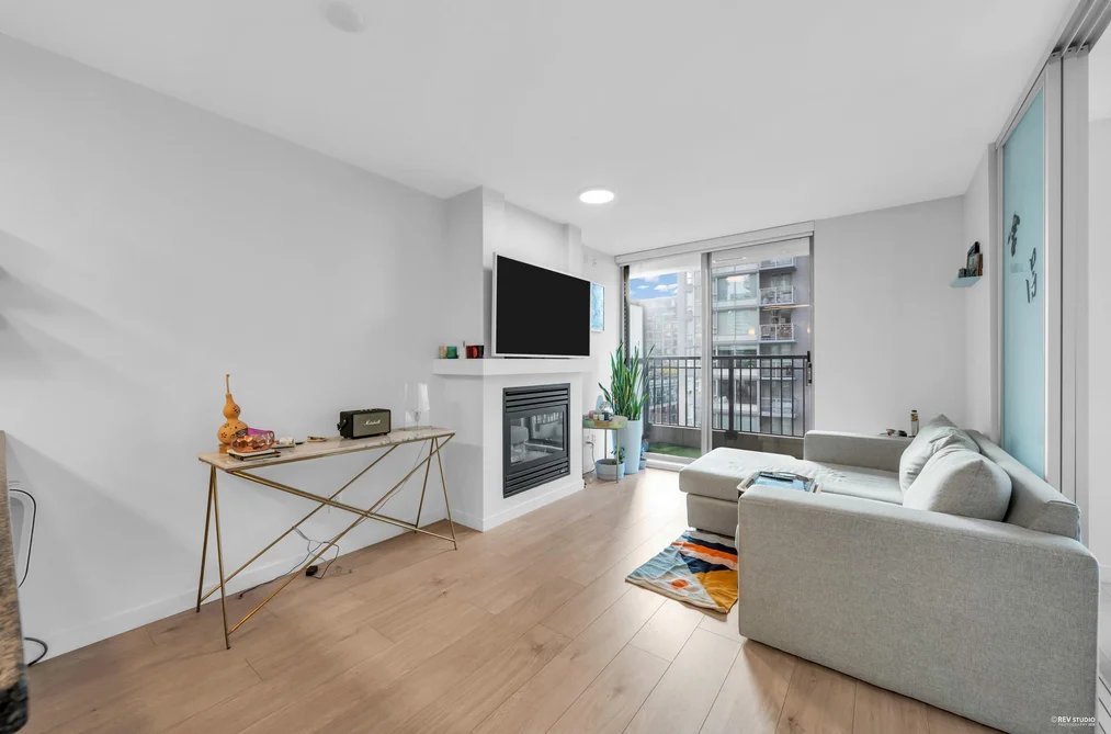 1001 989 RICHARDS STREET, Vancouver BC V6B 6R6, Vancouver BC — Residential for Sale - Photo 3