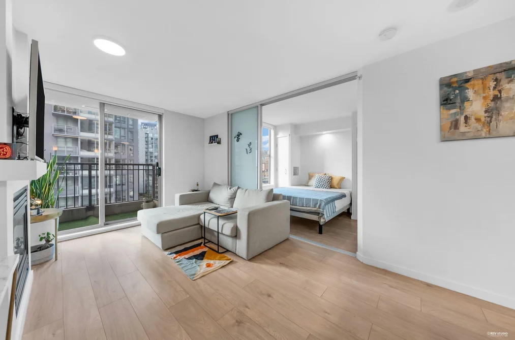 1001 989 RICHARDS STREET, Vancouver BC V6B 6R6, Vancouver BC — Residential for Sale - Photo 4