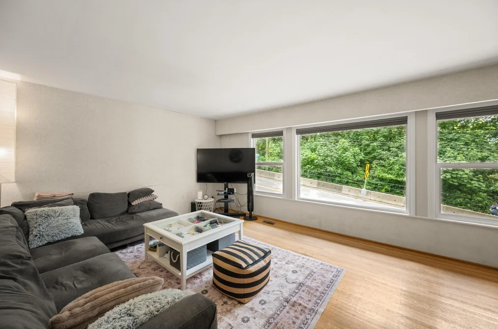 1001 GATENSBURY STREET STREET, Coquitlam, BC — Residential for Sale — Photo 15 of 40