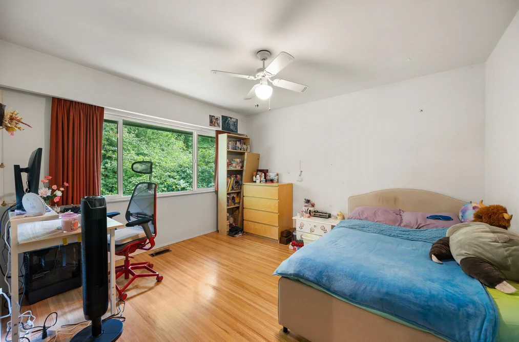 1001 GATENSBURY STREET STREET, Coquitlam, BC — Residential for Sale — Photo 19 of 40