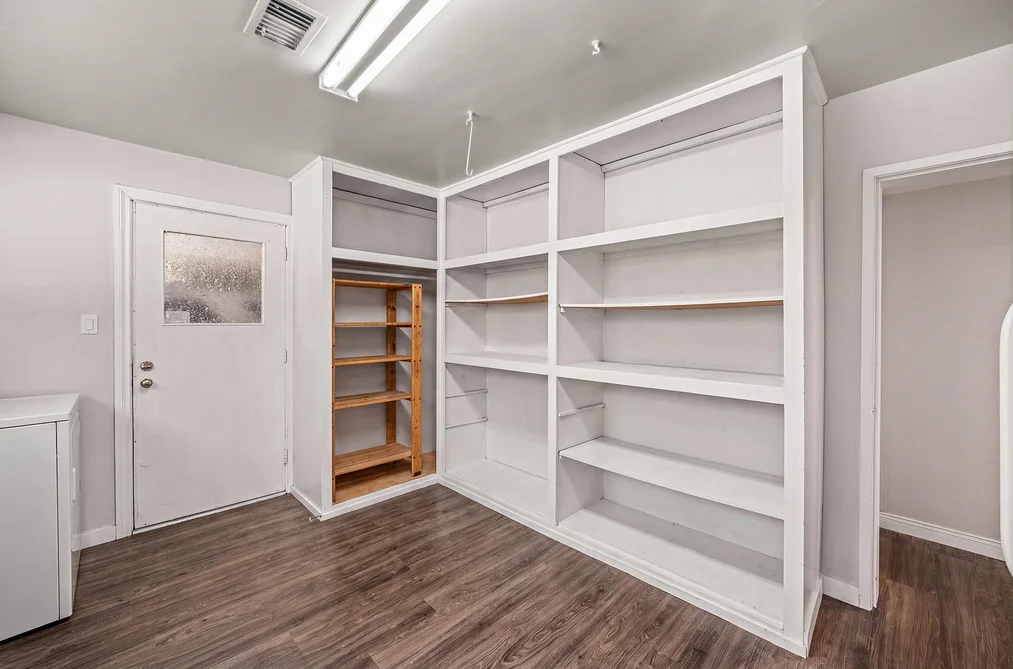 1001 GATENSBURY STREET STREET, Coquitlam, BC — Residential for Sale — Photo 25 of 40