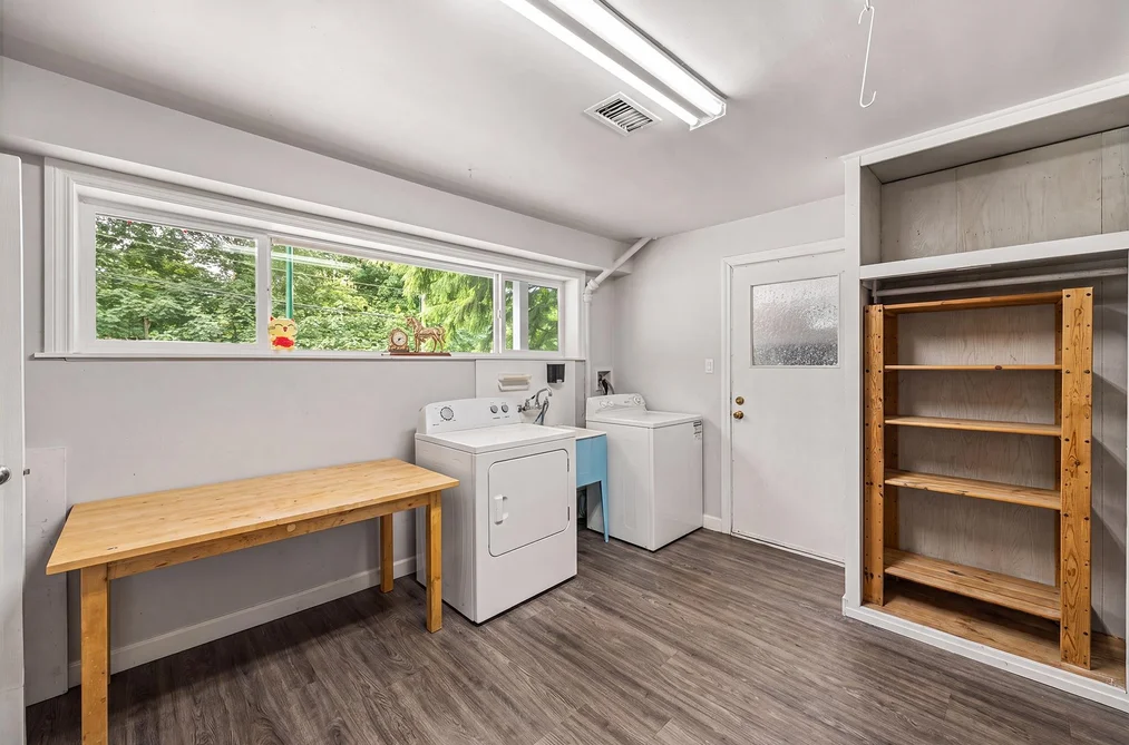 1001 GATENSBURY STREET STREET, Coquitlam, BC — Residential for Sale — Photo 26 of 40