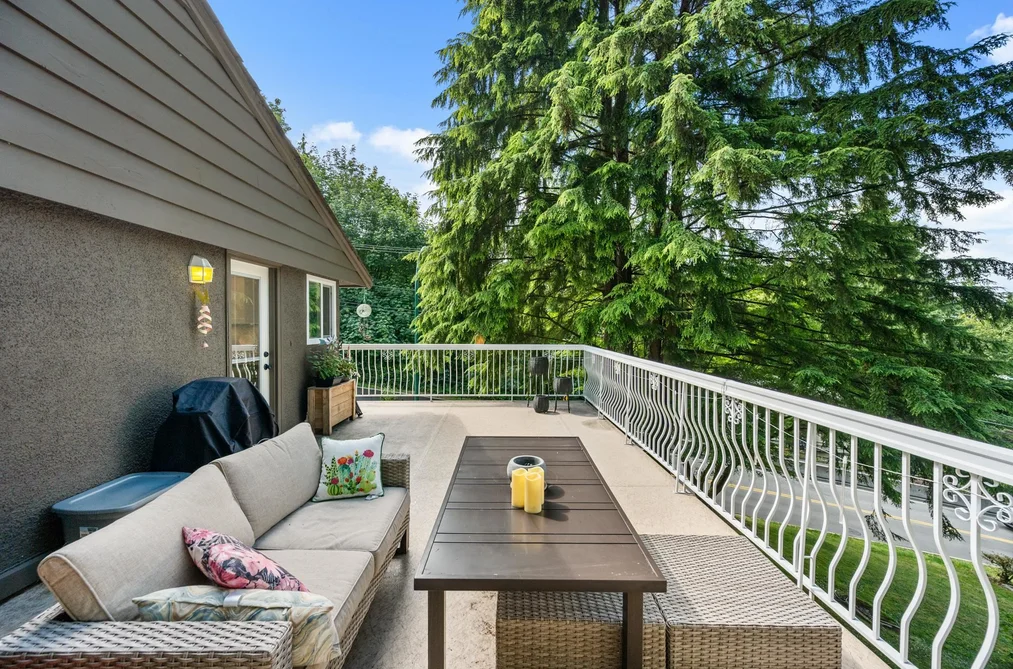 1001 GATENSBURY STREET STREET, Coquitlam, BC — Residential for Sale — Photo 32 of 40