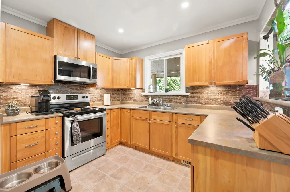 10014 127B STREET, Surrey BC V3V 5M3, Surrey BC — Residential for Sale — Photo 8 of 22