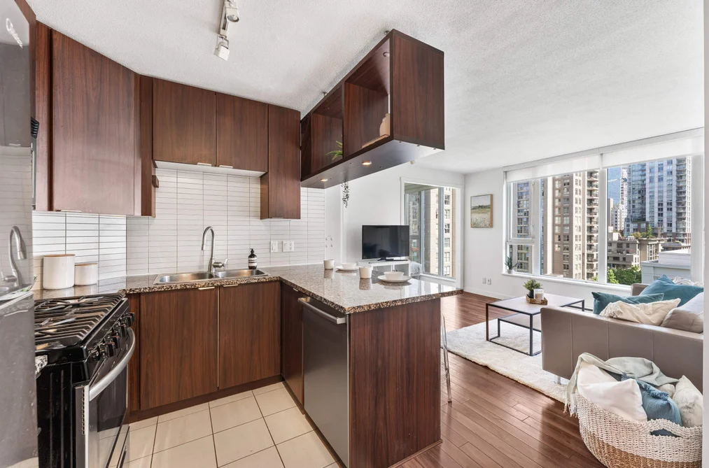1002 1010 RICHARDS STREET, Vancouver BC V6B 1G2, Vancouver BC — Residential for Sale - Photo 2