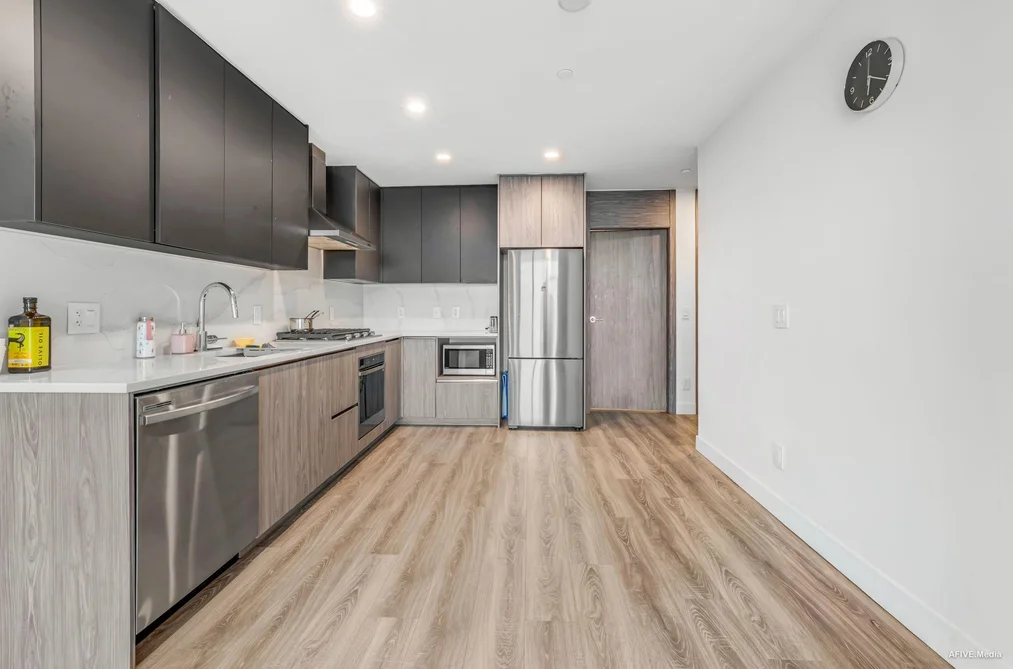 1002 10750 135A STREET, Surrey BC V3T 0V4, Surrey BC — Residential for Sale - Photo 5