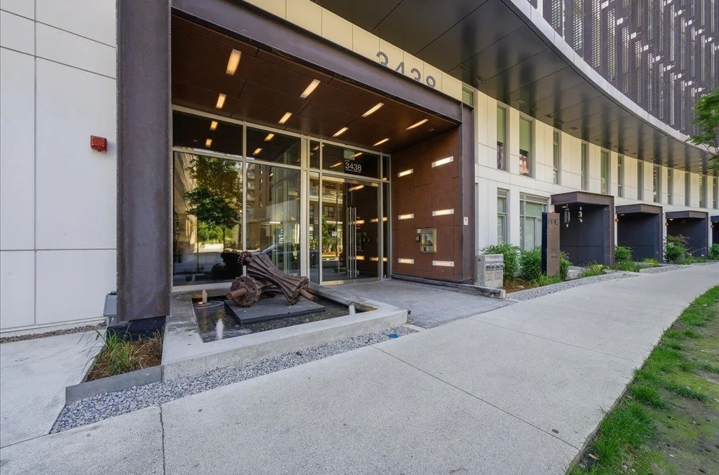 1002 3438 SAWMILL CRESCENT, Vancouver BC V5S 0E3, Vancouver BC — Residential for Sale - Photo 2