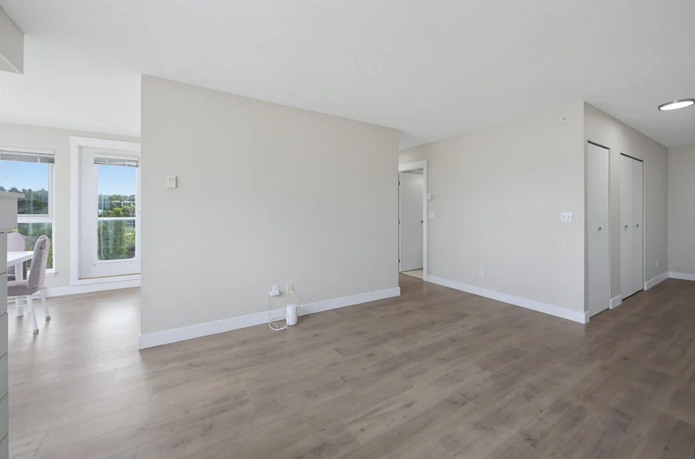 1002 9830 WHALLEY BOULEVARD, Surrey, BC — Residential for Sale — Photo 9 of 35