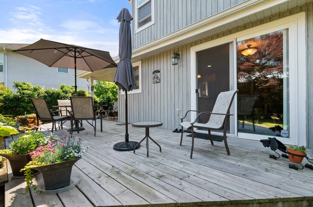 10027 MERRITT DRIVE, Chilliwack BC V2P 7Z2, Chilliwack BC — Residential for Sale — Photo 7 of 40