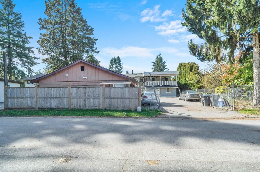 10038 10040 128 STREET, Surrey BC V5N 5K7, Surrey BC — Residential Income for Sale - Photo 5