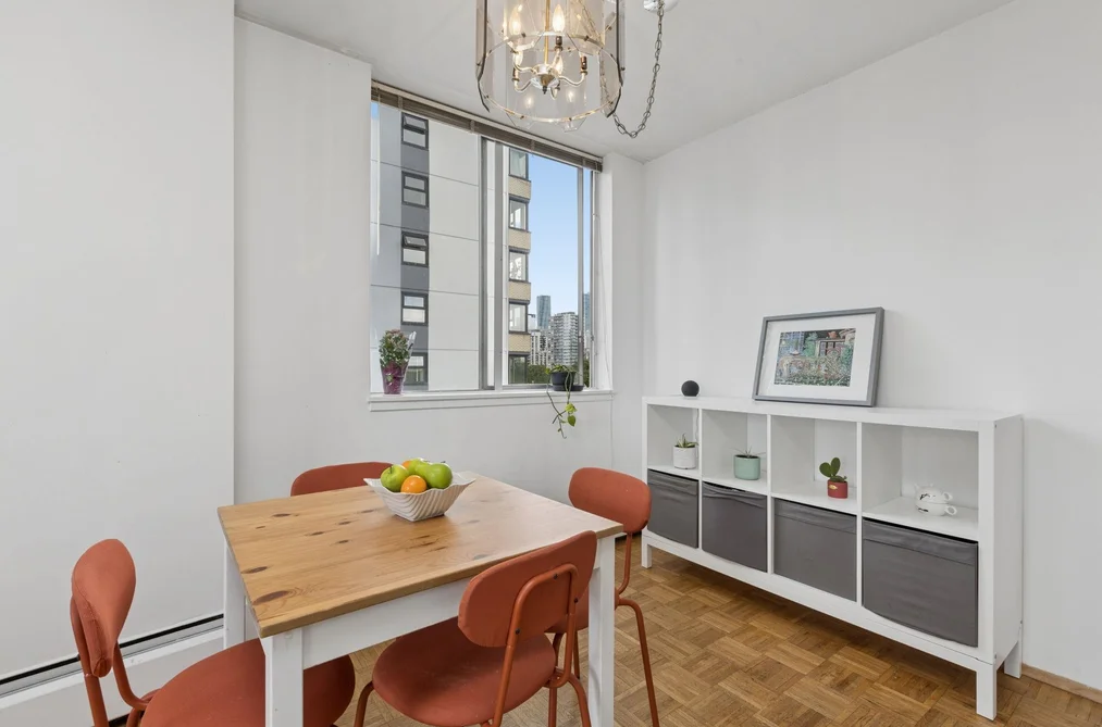 1004 1251 CARDERO STREET, Vancouver, BC — Residential for Sale — Photo 5 of 29