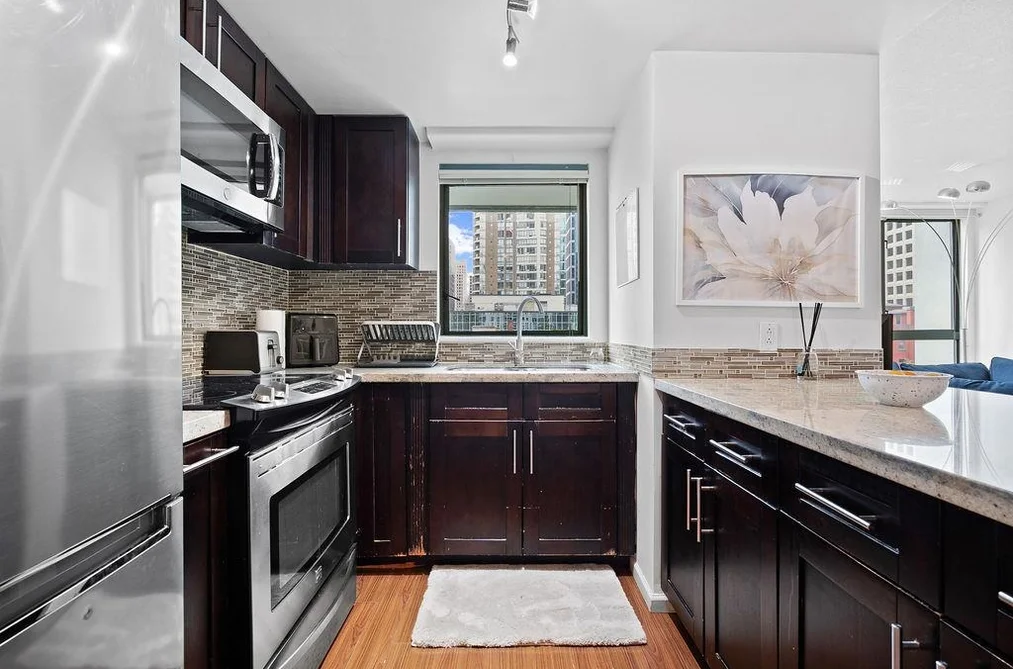 1005 1238 MELVILLE STREET, Vancouver BC V6E 4N2, Vancouver BC — Residential for Sale — Photo 3 of 30