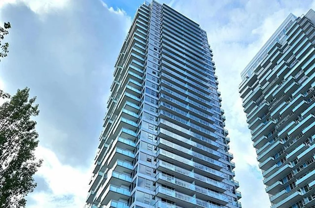 Condo for sale at 1005 13768 100 Avenue Surrey British Columbia - MLS: R3105933