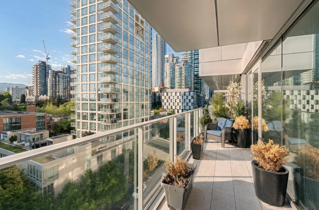 1005 1480 HOWE STREET, Vancouver, BC — Residential for Sale — Photo 11 of 24