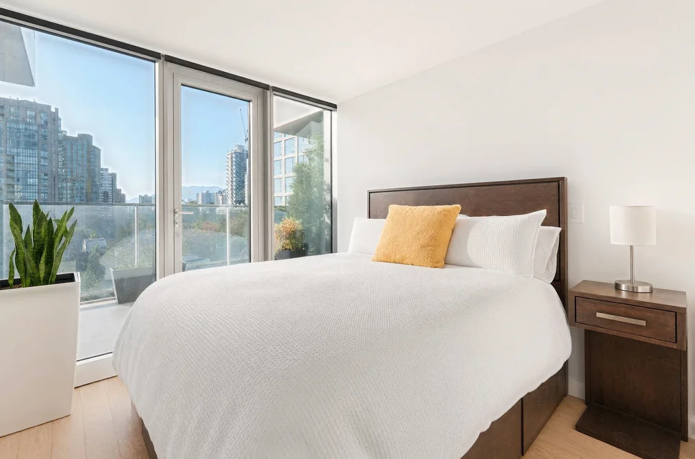1005 1480 HOWE STREET, Vancouver, BC — Residential for Sale — Photo 6 of 24