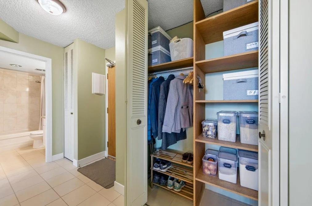 1005 4160 SARDIS STREET, Burnaby, BC — Residential for Sale — Photo 10 of 26