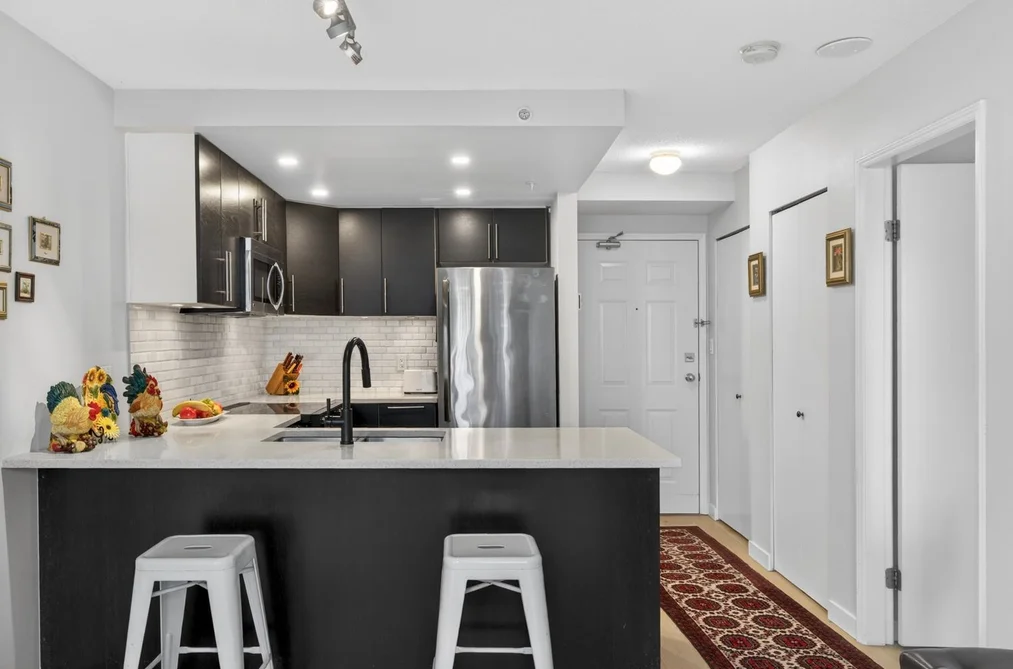 1005 811 HELMCKEN STREET, Vancouver BC V6Z 1B1, Vancouver BC — Residential for Sale - Photo 2