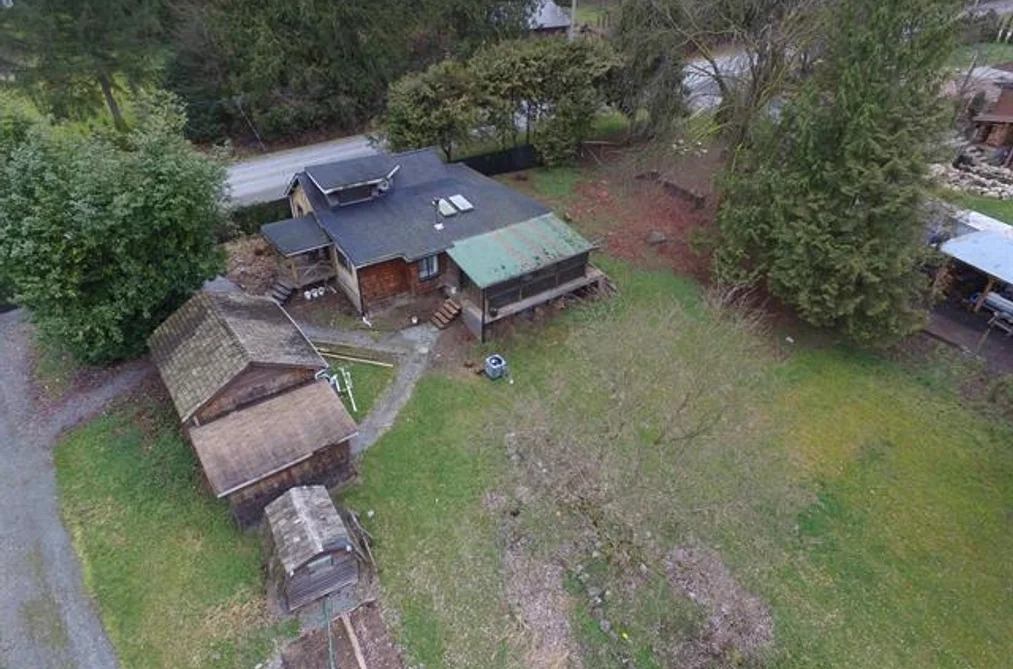 10053 WOLFE STREET, Mission BC V4S 1G7, Mission BC — Residential for Sale - Photo 2