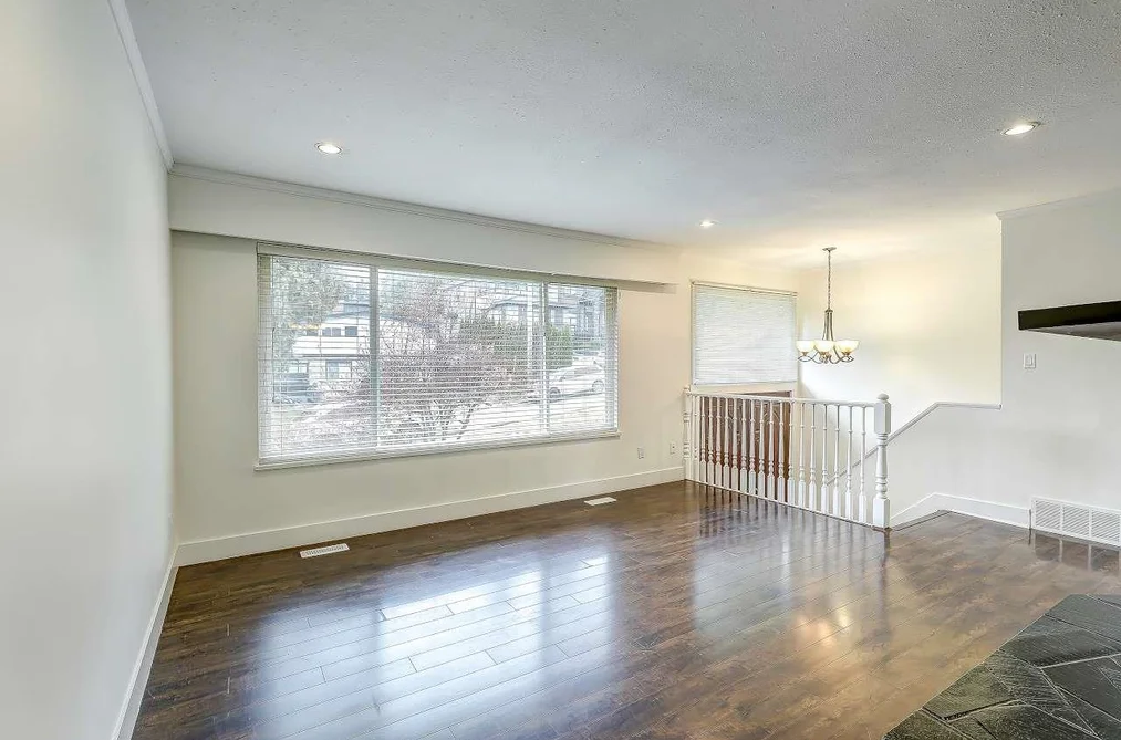10055 122 STREET, Surrey BC V3V 4M6, Surrey BC — Residential for Sale - Photo 3