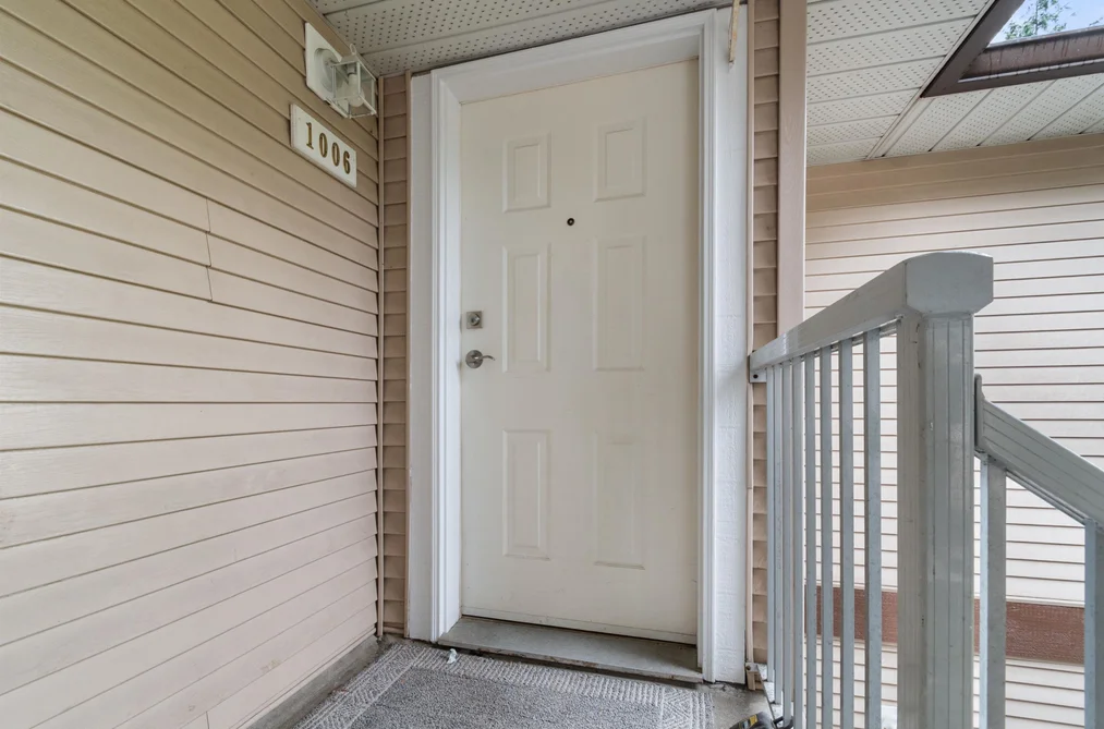 1006 1750 MCKENZIE ROAD, Abbotsford BC V2S 3Z3, Abbotsford BC — Residential for Sale - Photo 2