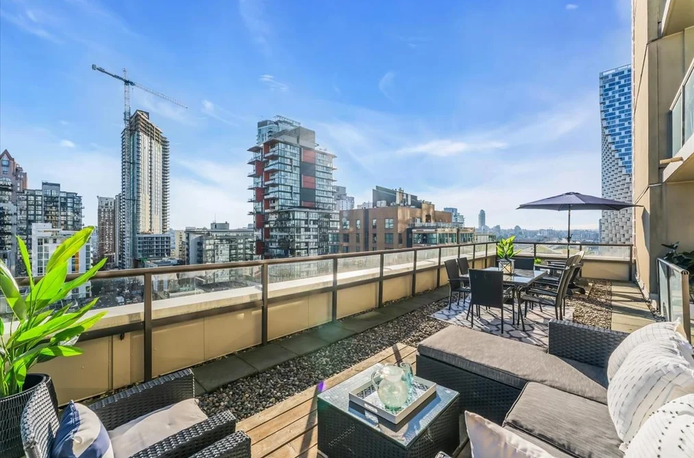 Condo for sale at 1006 789 Drake Street Vancouver British Columbia - MLS: R3115517