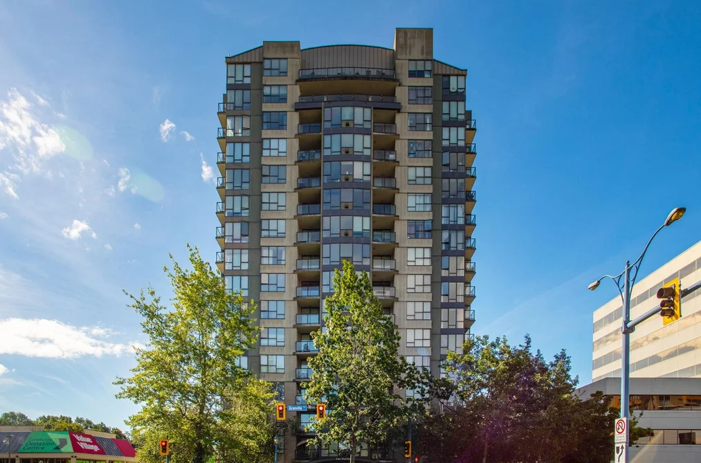 Condo for sale at 1006 8180 Granville Avenue Richmond British Columbia - MLS: R3149871