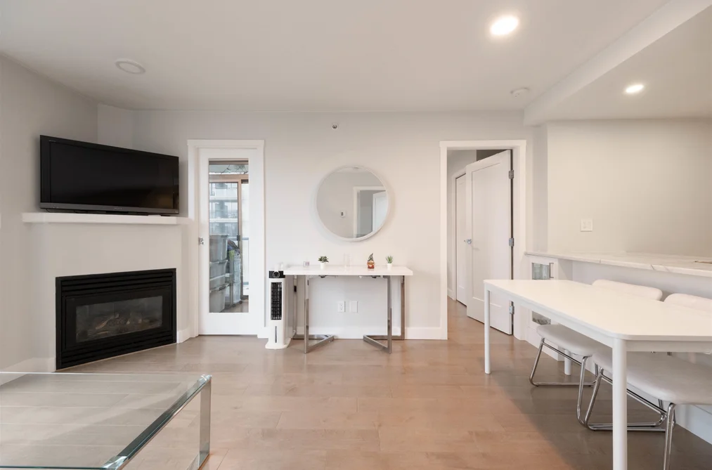 1006 928 RICHARDS STREET, Vancouver BC V6B 6P6, Vancouver BC — Residential for Sale - Photo 4