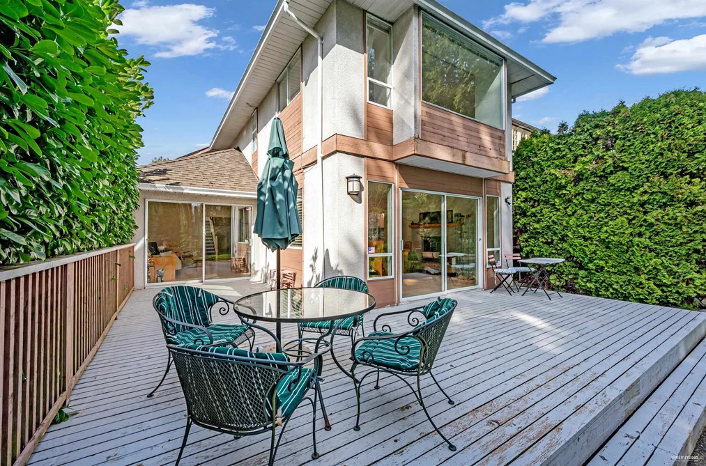 1006 SINCLAIR STREET, West Vancouver BC V7V 3V9, West Vancouver BC — Residential for Sale - Photo 3