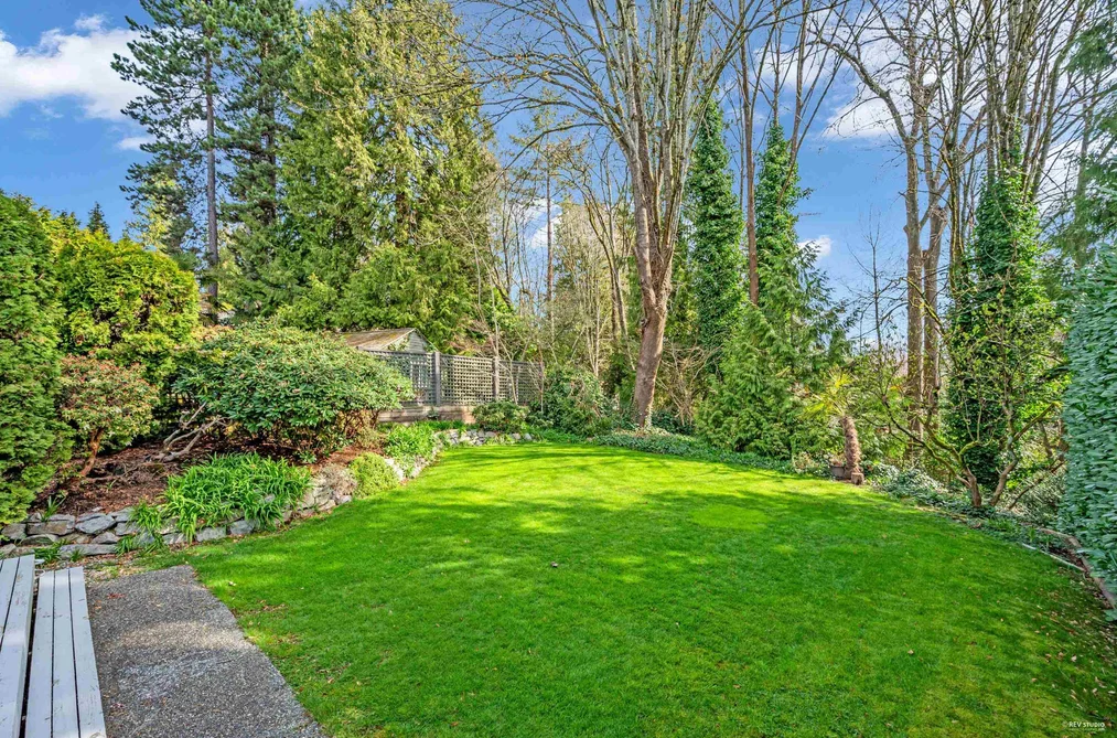 1006 SINCLAIR STREET, West Vancouver BC V7V 3V9, West Vancouver BC — Residential for Sale - Photo 5