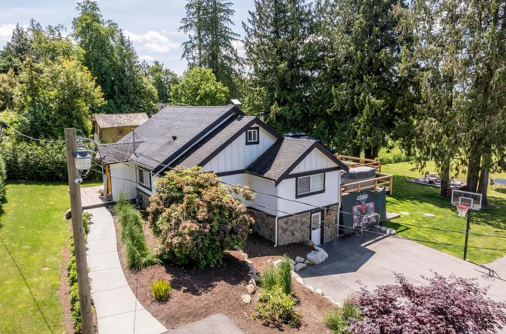 10069 WOLFE STREET, Mission BC V4S 1G7, Mission BC — Residential for Sale - Photo 2