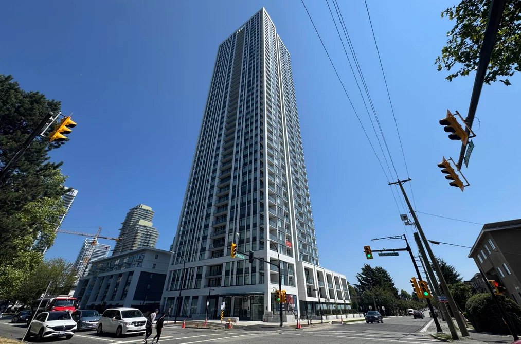 Condo for sale at 1007 6468 Willingdon Avenue Burnaby British Columbia - MLS: R3030935