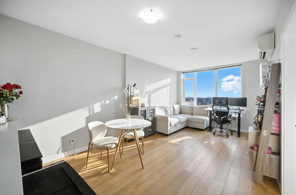 Condo for sale at 1007 6951 Elmbridge Way Richmond British Columbia - MLS: R3043781
