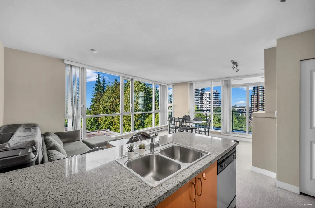 1007 9222 UNIVERSITY CRESCENT, Burnaby BC V5A 0A6, Burnaby BC — Residential for Sale — Photo 10 of 26
