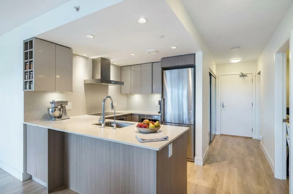 1008 - 1788 Columbia Street, Vancouver, BC - MLS: R3176986 - Photo 3 1008 - 1788 Columbia Street, Vancouver, BC - MLS: R3176986 - Photo 3