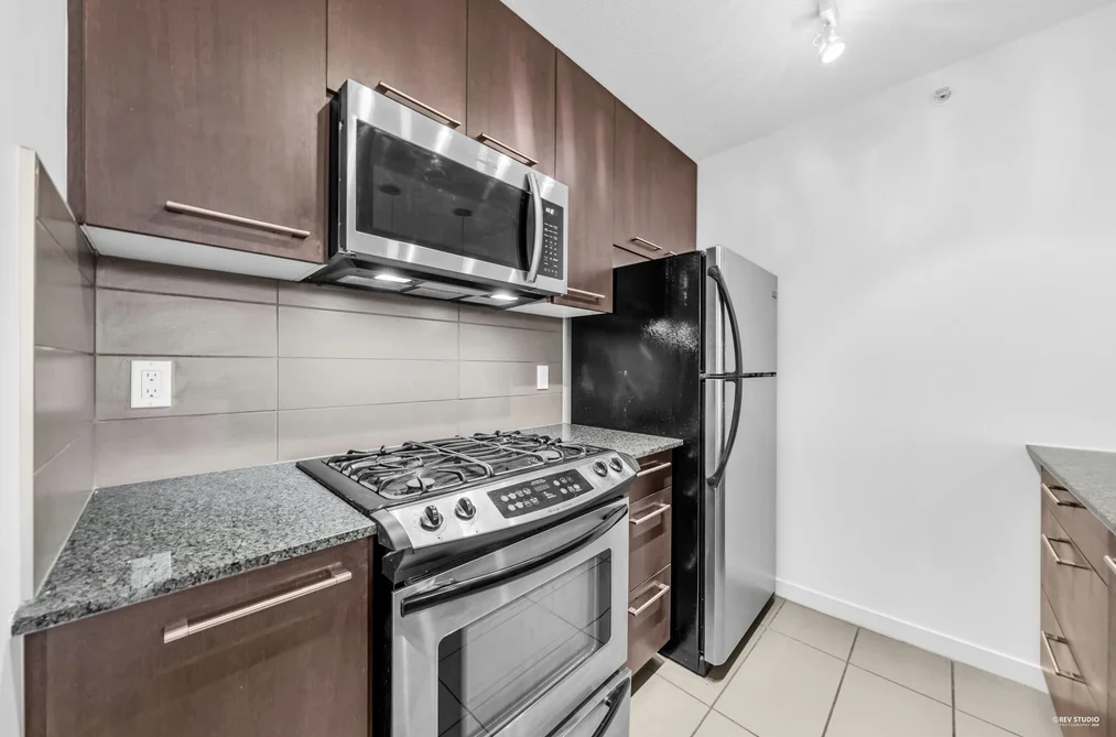 1008 2979 GLEN DRIVE, Coquitlam BC V3B 0B2, Coquitlam BC — Residential for Sale - Photo 6