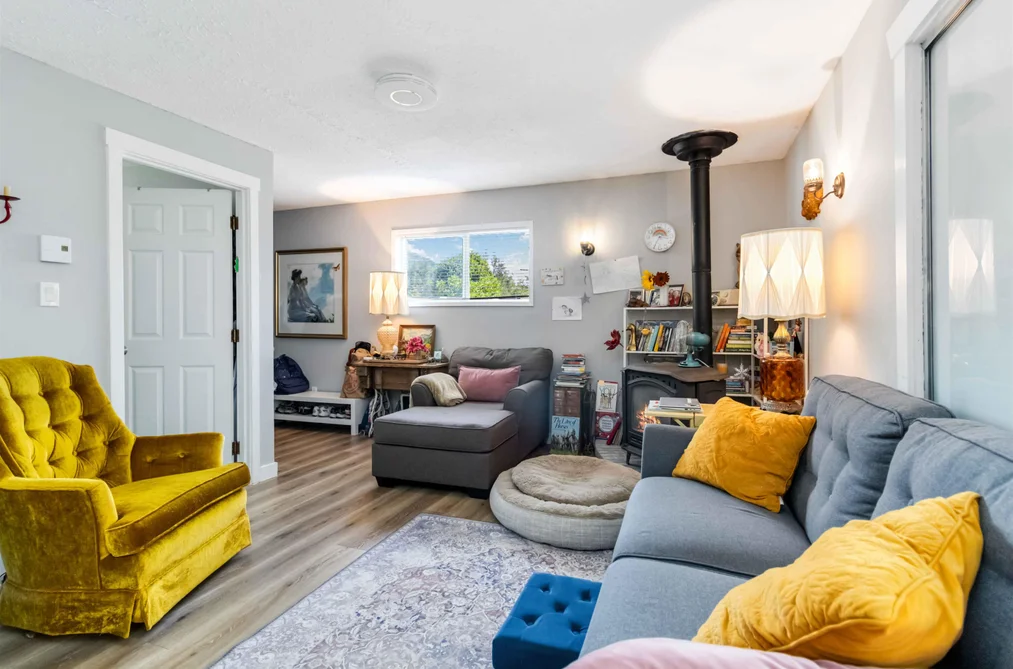 10087 MOUNTAINVIEW ROAD, Mission BC V2V 4J1, Mission BC — Residential for Sale - Photo 6
