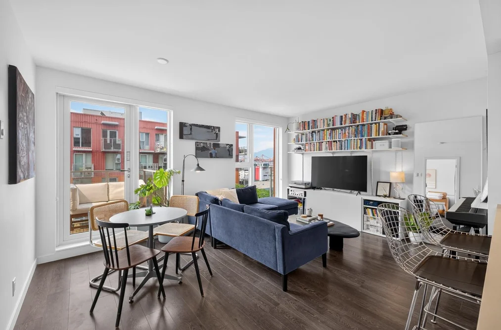 Condo for sale at 1009 983 E Hastings Street Vancouver British Columbia - MLS: R3156480