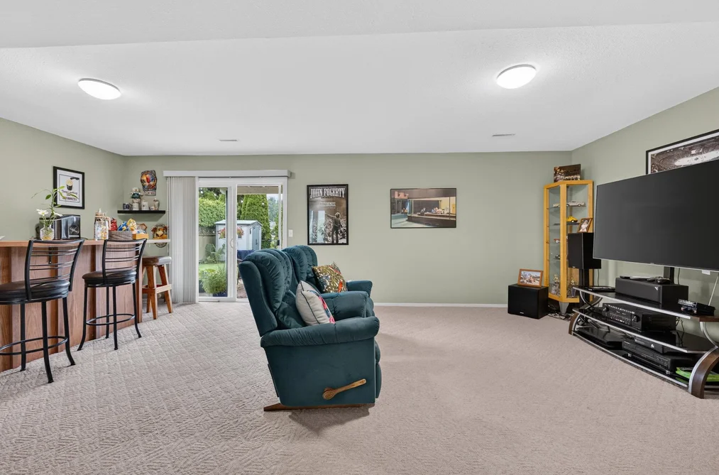 10097 BEAVER CRESCENT, Chilliwack, BC — Residential for Sale — Photo 17 of 40