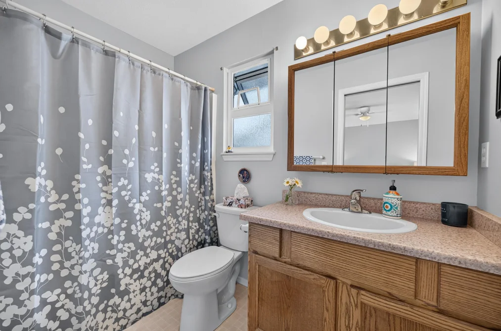 10097 BEAVER CRESCENT, Chilliwack, BC — Residential for Sale — Photo 36 of 40