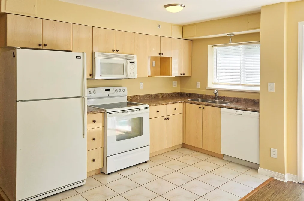 101 1099 W 71ST AVENUE, Vancouver BC V6P 6Y5, Vancouver BC — Residential for Sale — Photo 7 of 11